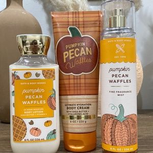 Bath & Body Works- Pumpkin Pecan Waffles set